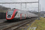 RABe 502 230-1 Twindexx durchfährt am 02.01.2025 den Bahnhof Gelterkinden.