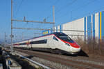 ETR 503 021-4 fährt Richtung Bahnhof Itingen. Die Aufnahme stammt vom 25.01.2022.