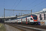 RABe 511 025 fährt Richtung Bahnhof Muttenz. Die Aufnahme stammt vom 24.03.2019.