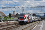 RABe 511 001 KISS durchfährt am 10.06.2024 den Bahnhof Rupperswil.