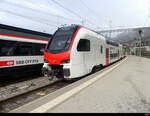 SBB - Triebzug RABe 512 008 bei der einfahrt im Bhf.