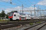 RABe 512 021-2 KISS durchfährt am 23.07.2024 den Bahnhof Pratteln.