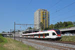 RABe 523 046, auf der S1, fährt Richtung Bahnhof Muttenz.