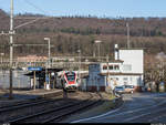SBB FLIRT RABe 523 049 als Regio Biel - Olten am 3. März 2020 beim Halt in Olten Hammer.