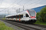 RABe 523 004, auf der S3, fährt am 03.06.2024 zur Station Itingen.