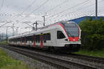 RABe 523 041, auf der S3, fährt am 03.06.2024 Richtung Station Itingen.