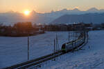 An der Gürbetalbahn Bern - Belp - Thun. Ein BLS-MUTZ bringt in eisiger Morgenkälte Pendler zur Arbeit nach Bern. 13.Januar 2025 