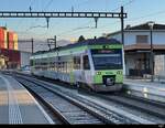 BLS - RABe 94 85 7 525 014-7 im Bhf. Busswil am 28.02.2025