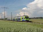 Provokativ-Aufnahme eines RABe 525-Doppelpack bei Mattstetten am 20.05.2011 wegen fehlender Gterzge...