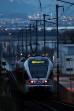 S 40 am frühen Morgen des 17.11.2014 fährt talwärts Richtung ihres Zieles in Rapperswil.