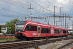 RABe 526 284-0 durchfährt als Dienstfahrt den Bahnhof Pratteln. Die Aufnahme stammt vom 25.05.2020.