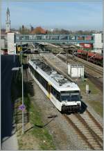 Der GTW RABe 526 686-1 verlsst Konstanz am 6. April 2011 als Regionalzug 9843 nach Weinfelden. 