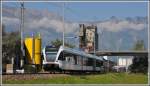 Der Thurbo GTW 726-0 hat soeben Buchs SG verlassen und passiert das ehemalige Basaltwerk auf dem Weg nach Sargans.