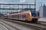 RABe 526 211 Traverso der SOB durchfährt am 10.06.2024 den Bahnhof Rupperswil.