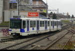 tl M1 - Triebwagen Be 4/9 558 209-3 bei der einfahrt in den Bahnhof Renens am 2024.11.30