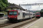 Seltenheit: Am 10.06.10 treffen sich in Wolhusen die beiden ehemaligen Seehasen RBDe 561 171-0  Landkreis Konstanz  und RBDe 561 172-8. Auf der S6 / S7 sind seit Dezember '09 nur noch 2 RBDe 561 Umlufe. Die jeweils anderen 2 RBDe 561 werden ab Luzern/Olten auf diversen S-Bahn-/Regiolinien eingesetzt. Ab Dezember, wenn die BLS die Strecke vollumfnglich besitzt/betreibt, werden die restlichen beiden Triebzge auch noch neue Arbeit finden mssen.