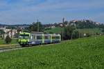 BLS/TPF: BLS-Pendel infolge Rollmaterialmangels auf der TPF im Einsatz. Kurzpendel mit RBDe 565 232-ABt 932 als Regionalzug bei Romont am 5. August 2009.
Foto: Walter Ruetsch 