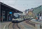 Montreux, Ausgangsstation der GOLDENPASS Züge nach Luzern; doch heute verbindet eine weitere Tatsache Montreux mit Luzern: Beide Bahnhöfe können Baustellenbedingt dieses Wochenende