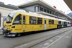 Der  Ahnenzug  ABe 8/12 3514 der RhB am 26.12.23 auf dem Bahnhofplatz Chur.