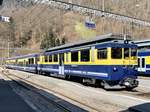 ABeh 4/4 II 311  Grindelwald  mit GSW 423 von Grindelwald kommend am 2.4.20 beim Zwischenhalt in Zweilütschinen.