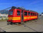 tpc / BVB - Diensttriebwagen Xeh 2/4  26 hinter Absperrgitter auf dem Bahnhofplatz in Bex abgestellt für dem Abruch .. Bild vom 2024.08.11  .. Bild durch den Absperrzaun gemacht