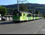 tpc / BVB - Zahnradtriebwagen BDeh 4/4  81 mit 2 Steuerwagen bei der einfahrt im SBB Bahnhof von Bex am 2024.08.11