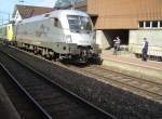 Der Hupac Taurus durch fhrt gerade den Bahnhof Erstfeld am 08.09.2007  