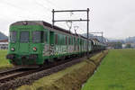 MAKIES AG Zell.
Der firmeneigene MAKIES-Pendelzug mit gleich drei BDe 4/4 Triebwagen bei Willisau am 31. August 2020.
Foto: Walter Ruetsch