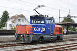 Eem 923 004-6 wartet beim Bahnhof Kaiseraugst.