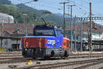 Eem 923 007-9 verlässt den Bahnhof Thun.