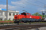 Aem 940 016-9 durchfährt den Bahnhof Pratteln.