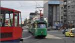 Basler Trmli der Linie 12b nhert sich dem Hauptbahnhof Belgrad. (04.07.2011)
