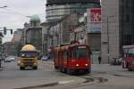 Wagen 279 ist hier unweit des Belgrader Hauptbahnhof am 9.5.2010   im stdtischen Linien Dienst unterwegs.