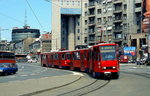 Eine KT4-Doppeltraktion mit dem führenden Tw 220 trifft am 09.05.2009 am Belgrader Hauptbahnhof ein