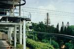 Sentosa Station der Singapore Cable Car MFLG Mount Faber-Linie und Trasse der von 1982 bis 2005 existierenden, von der SDC (Sentosa Development Corporation) betriebenen, Sentosa Monorail am 08.Mai