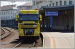 DUOTrackTor im Bahnhof Bratislava Hlavná Stanica.