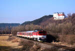 Die 754 053-er Taucherbrille mit dem REX 1781 auf dem Weg nach Margecany kurz nach Slovenská Ľupča (Slowakisch Liptsch).