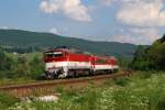 754 082 mit R 814 (Domica) vor Pila (21.05.2014)