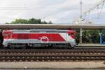 Mit das neue Farbenkleid steht 757 016 am 22 Juni 2022 in Trnava.