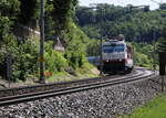 350 016-2 mit einem Schnellzug, sicher aus  Bratislava kommend, auf dem Wege nach Prag.