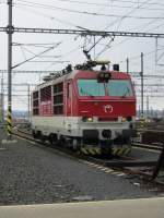 7.4.2012 15:08 SSK 350 007-1 abgestellt im Bahnhof Praha hl.n.. 
