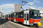  Tatra T6A5 - Wagen 7949 als Fahrschule am 27.04.15 in Bratislava.