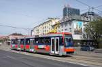 Slowakei / Straßenbahn Bratislava: Tatra K2S - Wagen 7102 ...aufgenommen im Mai 2015 an der Haltestelle  Trnavské mýto  in Bratislava.