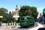 Kosice am 27.8.2005  In der Fugngerzone in der Innenstadt hat man eine alte Tram als  Werbung fr eine slowakische Bier Marke aufgestellt.