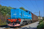 SŽ 642-190 zieht zwei Güterwagons durch Maribor-Tabor Richtung Tezno VBF.