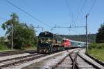 664 120 + 342 022 mit IC 505 am 09.06.2014 in Rakek.