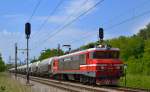 S 363-029 zieht Kesselzug durch Maribor-Tabor Richtung Norden. / 23.5.2012
