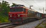 SŽ 363-006 zieht Güterzug durch Maribor-Tabor Richtung Norden. /22.9.2014