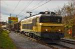 SŽ 363-005 zieht Güterzug durch Maribor-Tabor Richtung Norden. /17.11.2015