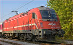 SŽ 541-105 zieht ROLA Zug  durch Maribor-Tabor Richtung Wels. /22.9.2020